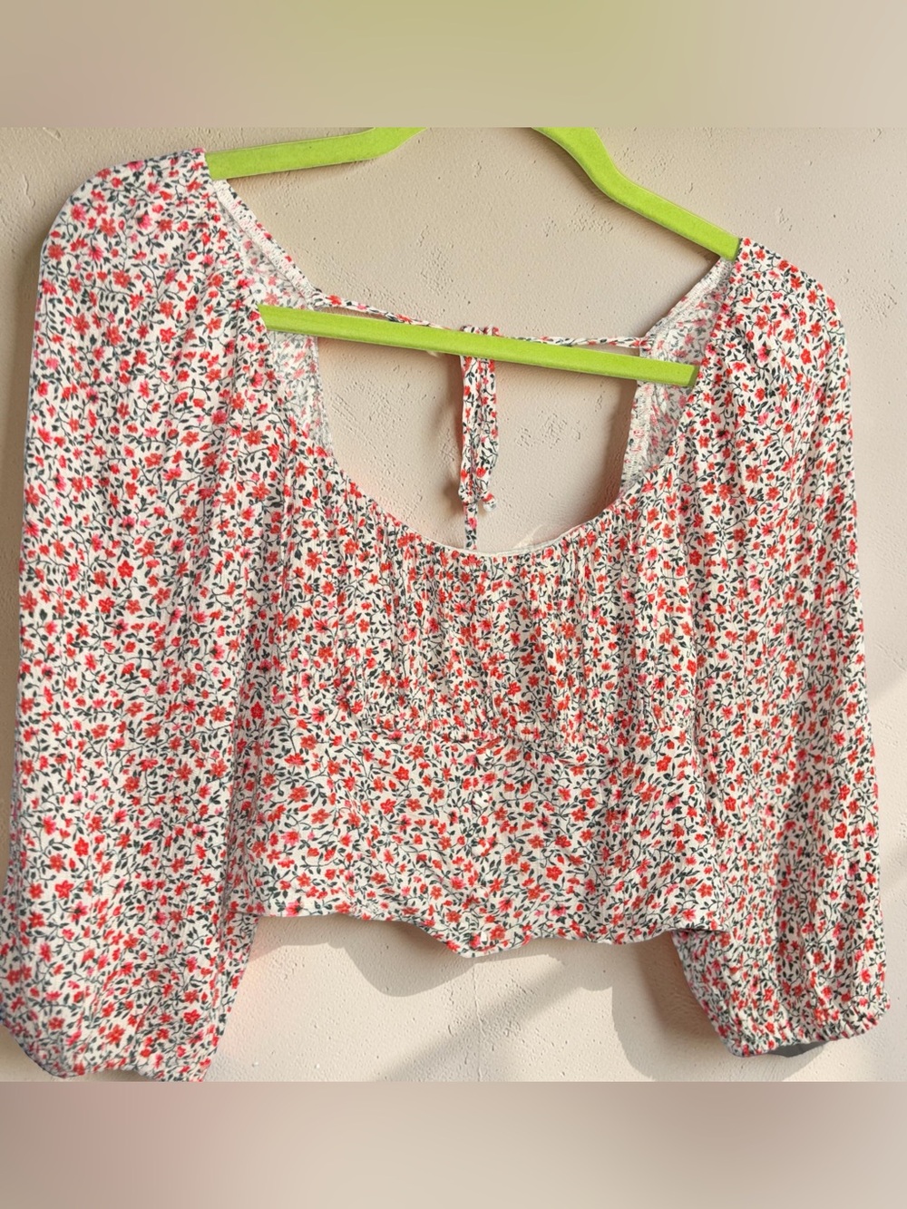 American Eagle Floral Corset Puff Sleeve Ruched Crop Blouse - Size Small